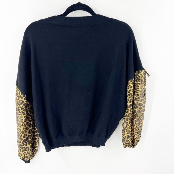 ✅ CARTISE CHEETAH SLEEVE BLACK SWEATER TOP SIZE MEDIUM - Picture 7 of 7